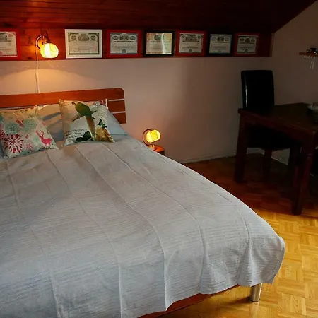 Eco-house Zivljenje Na Visokem