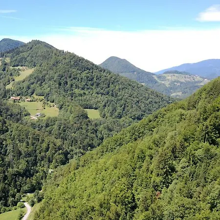 Eco-house Zivljenje Na Visokem